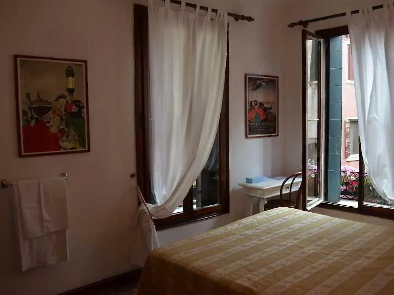 Hotel San Samuele Venedik İtalya